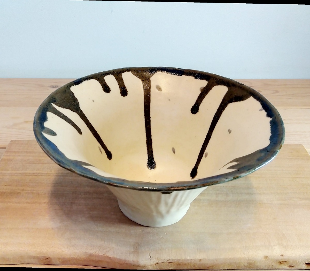 朝顔型流釉鉢