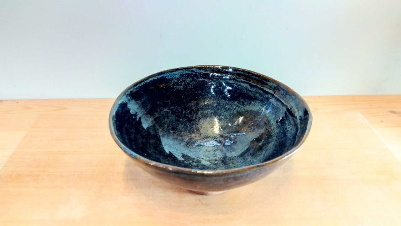 お茶碗ネイビー×赤土 