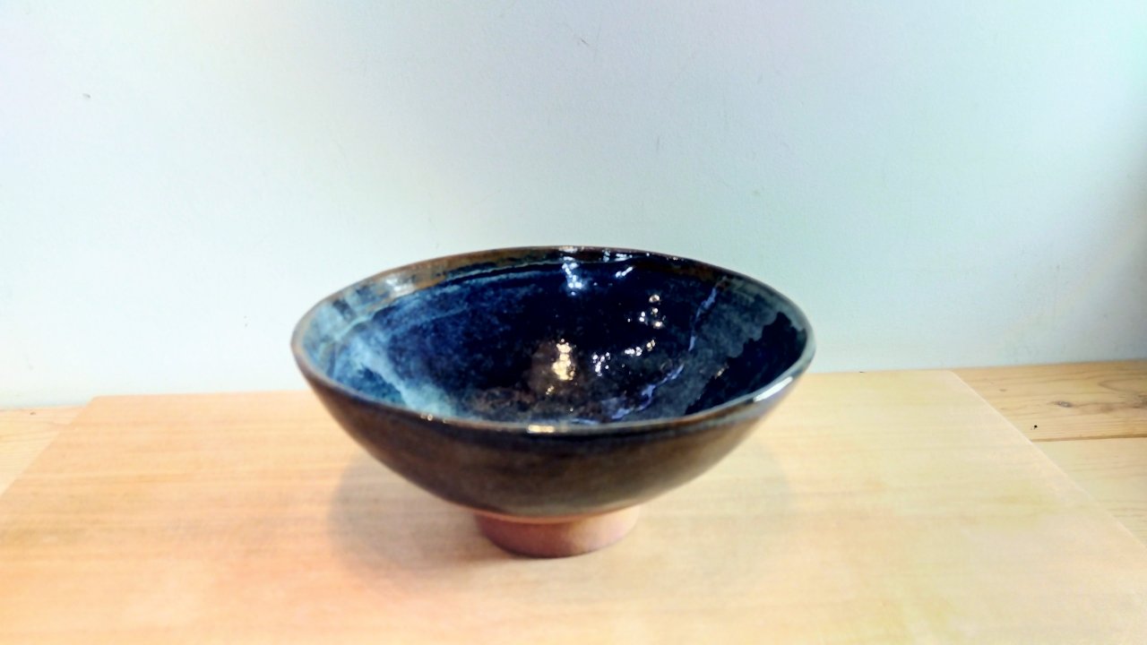 お茶碗ネイビー×赤土 